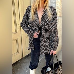 THE SALTY BLONDE x 12th Tribe Ashland Black Geo Button Up size Medium